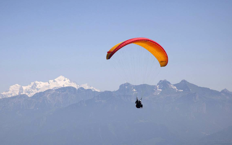 paragliding bachelorette party weekend