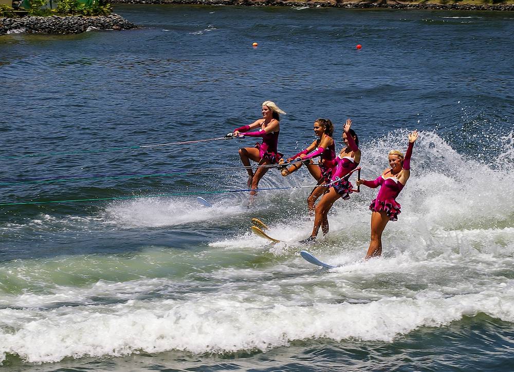 women doing water skiing