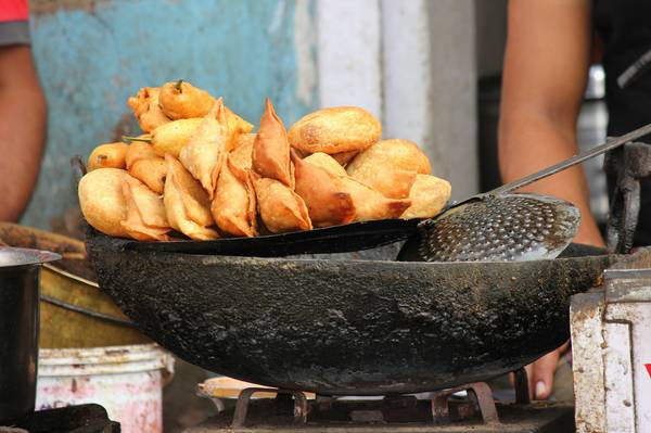 samosas tasting in India