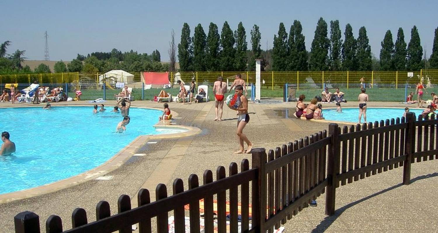 Camping pitches: camping centre de loisirs in volstroff (102930)