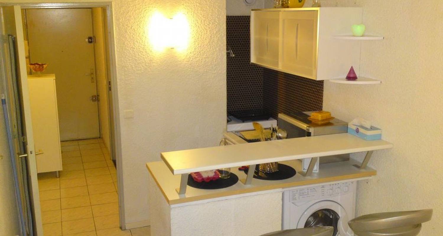 Furnished accommodation: studio vieux-port in marseille (105667)