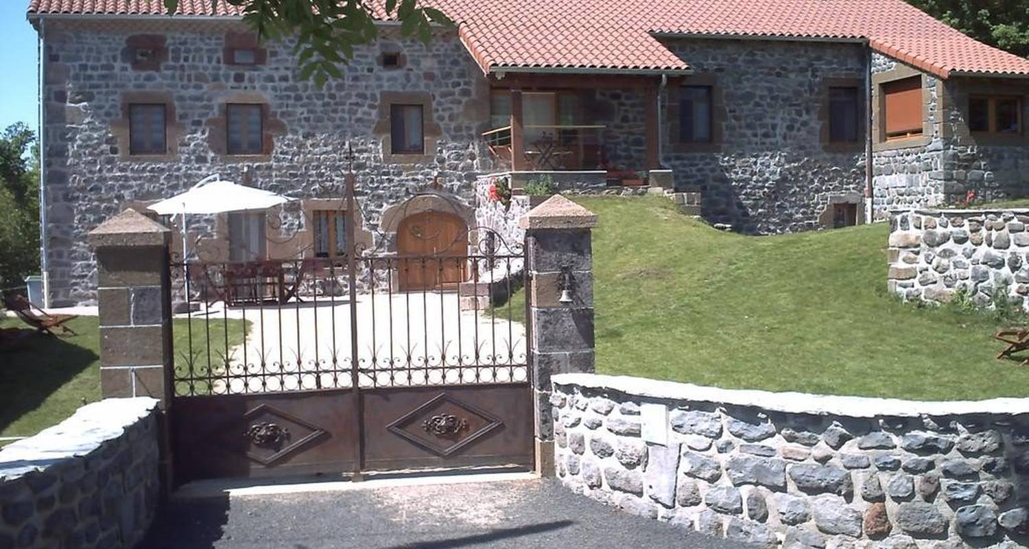 Chambre d'hôtes: le clos des pierres rouges à alleyras (108534)