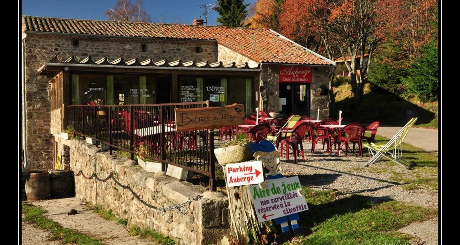 Auberge De La Croix De Saint Sabin AUBERGE CROIX DE ST SABIN in Colombier - 26325