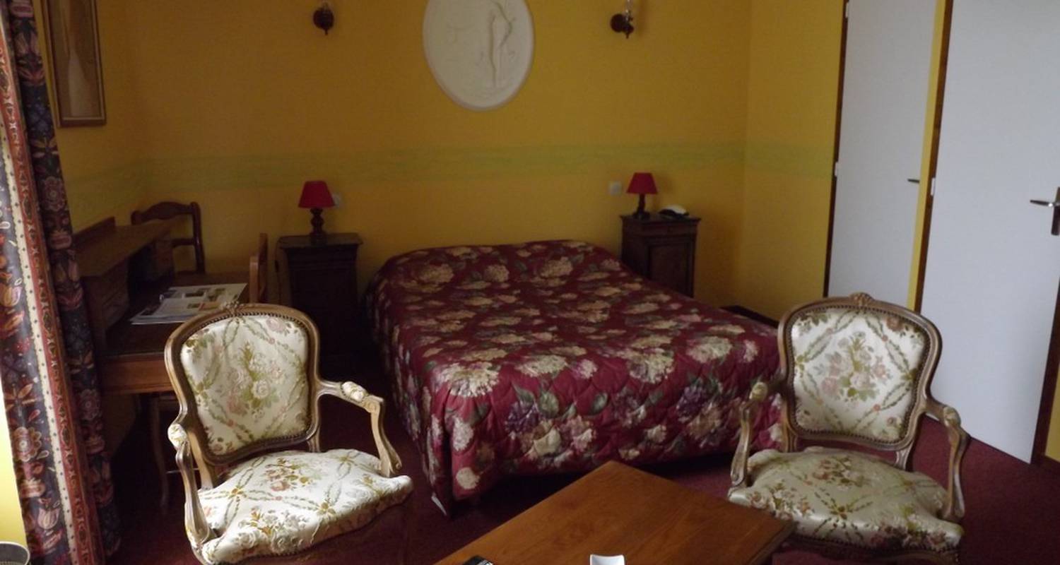 Hotel: hostellerie saint martin in creully (111515)