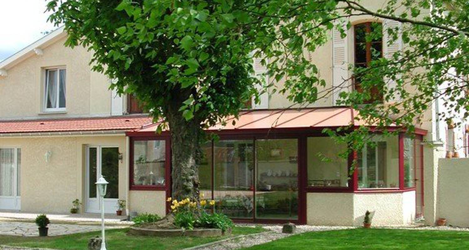 Bed & breakfast: les charmilles in charny-sur-meuse (115993)