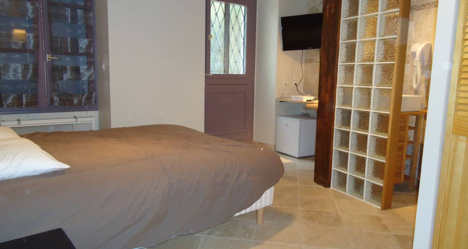 Chambre d'hôtes: chambre d’hôtes à rueil à rueil-malmaison (117841)