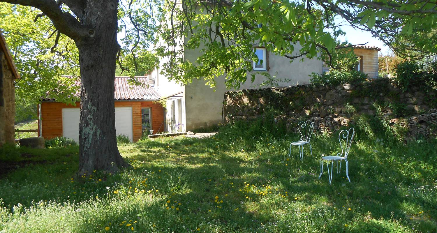 Amueblado: gites la source aux reves en vernosc-lès-annonay (120653)