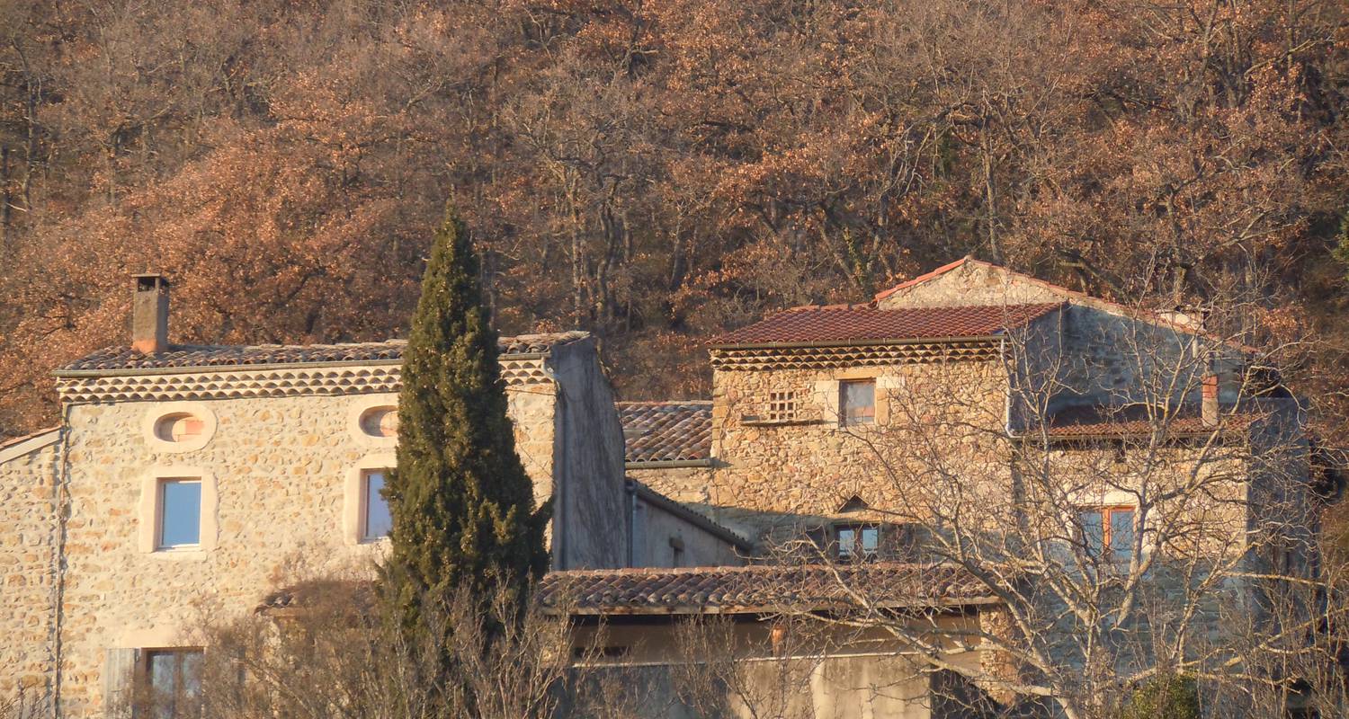 La Chevre Qui Saourit In Saou
