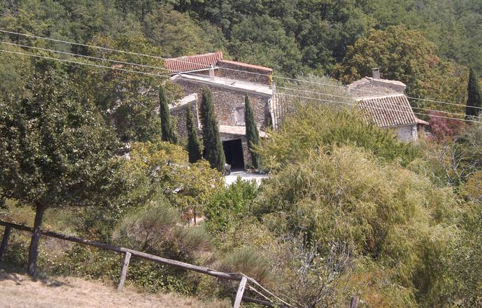 La Chevre Qui Saourit In Saou