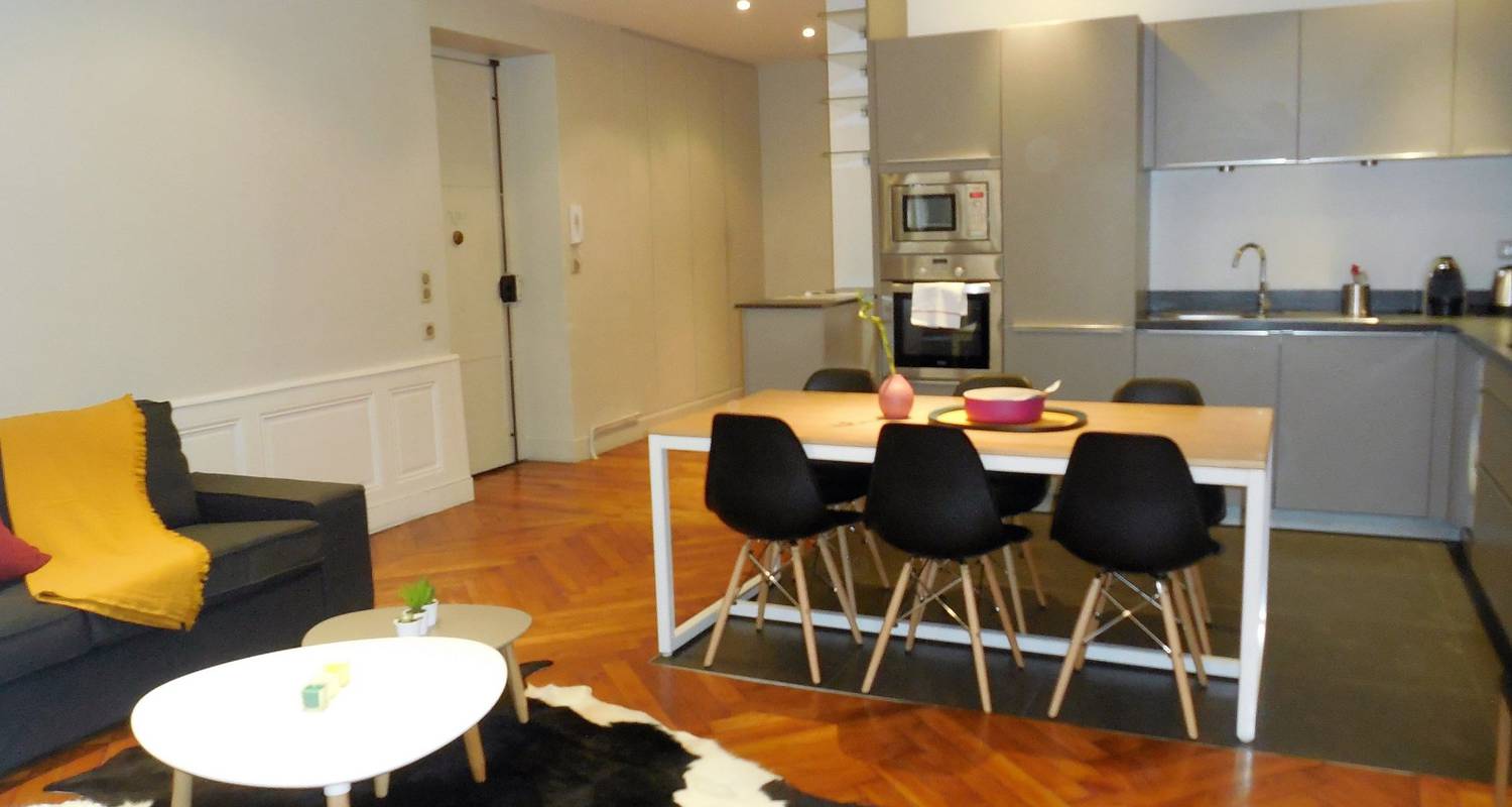 Furnished accommodation: le franklin, bel appartement idéalement situé in lyon (123410)