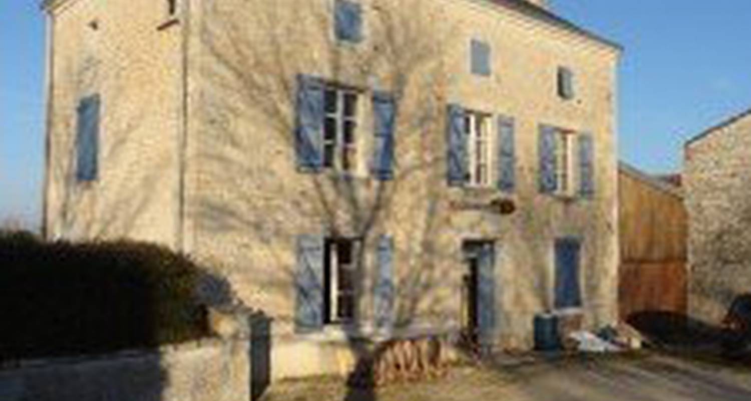 Bed & breakfast: christopher leguy in courcôme (124267)