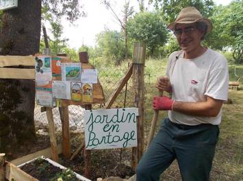Chantiers participatifs au potager bio du partage