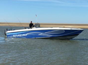 Promenade en bateau off shore sur l estuaire et océan médoc