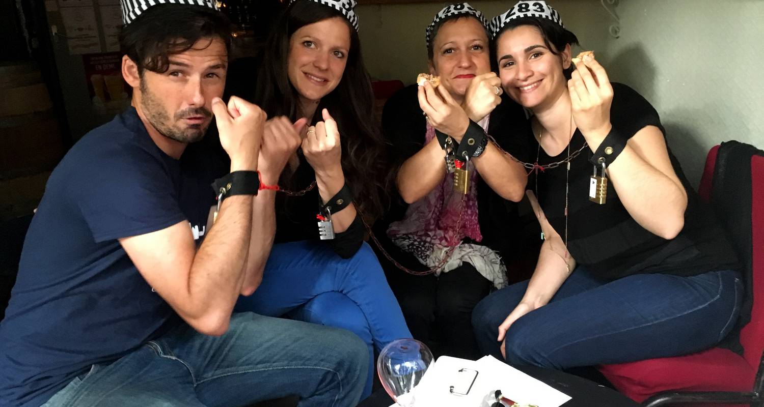 Activity: le fil rouge - escape game nomade in paris (129318)