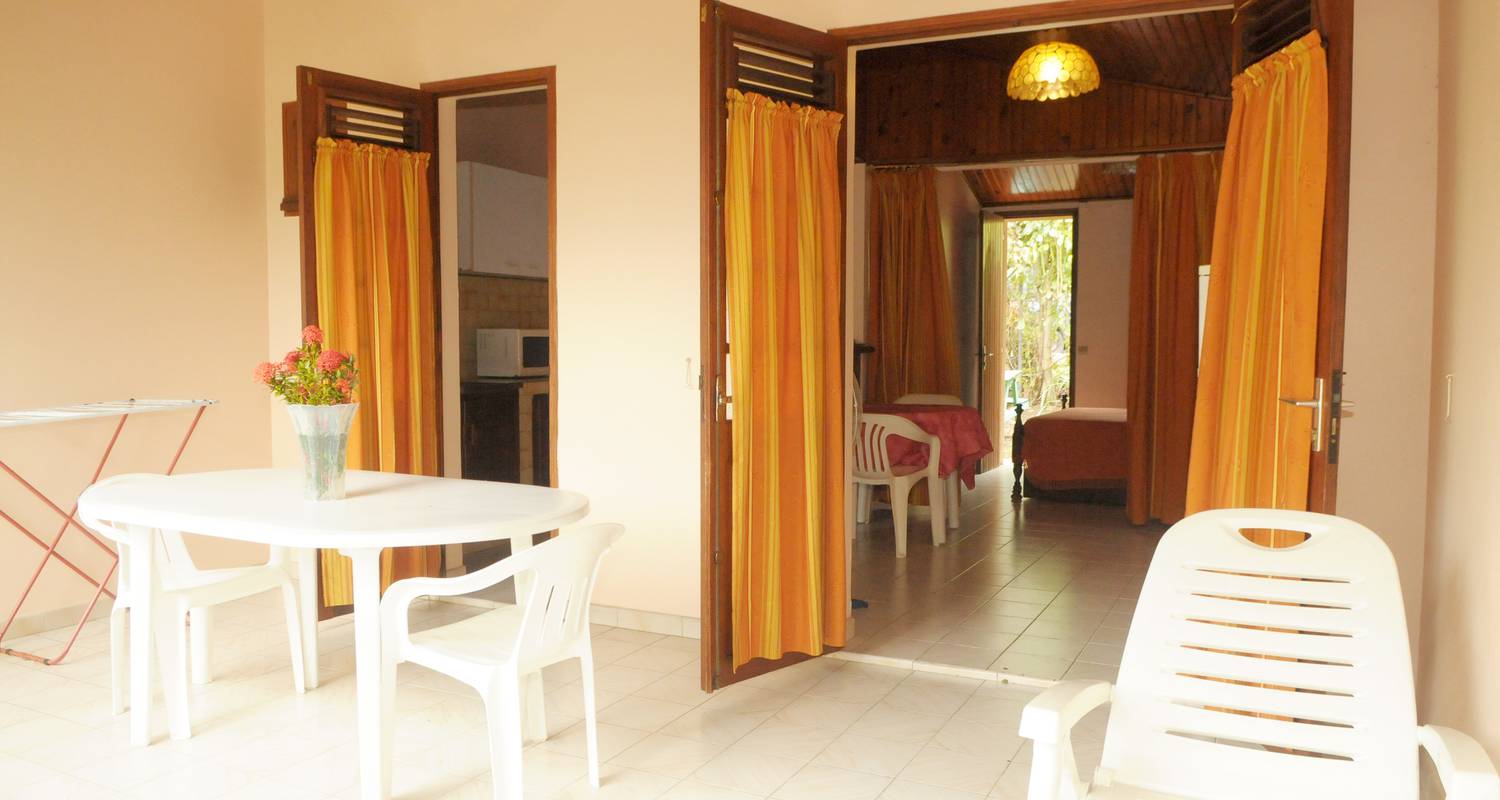 Furnished accommodation: bleu alizé in sainte-anne (129356)