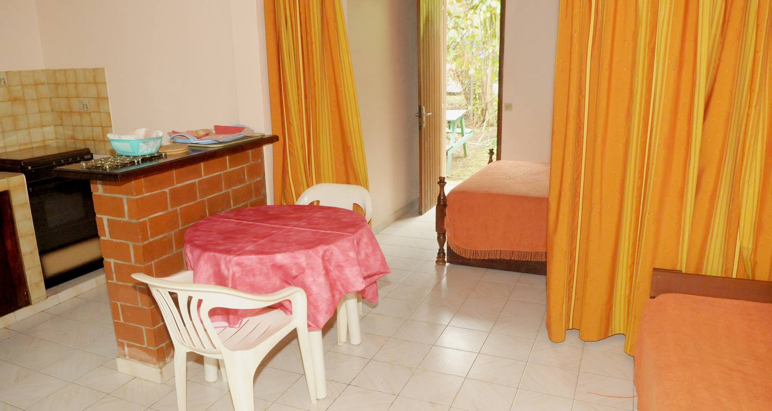Furnished accommodation: bleu alizé in sainte-anne (129358)