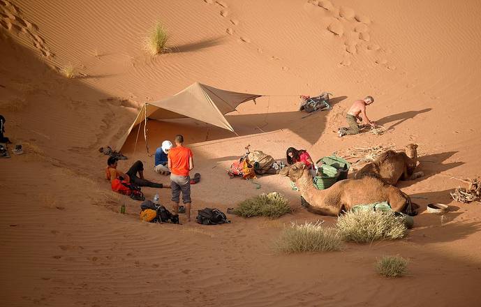 Trek découverte initiation à la survie au Maroc "Oasis&dunes"