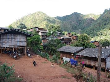 Trek découverte initiation à la survie en Thaïlande " Jungle Lahu"