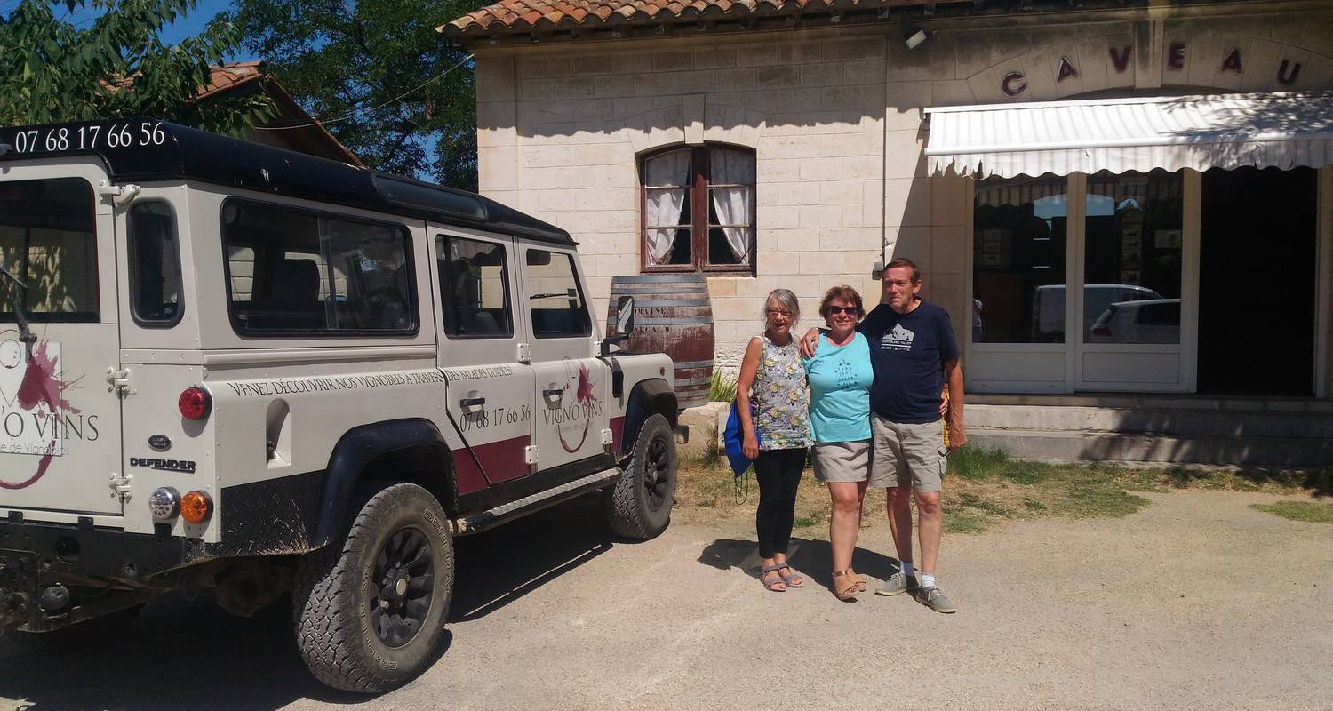 Activité: vigno'vins, découverte de vignobles bio en 4x4 à saint-laurent-d'aigouze (131767)