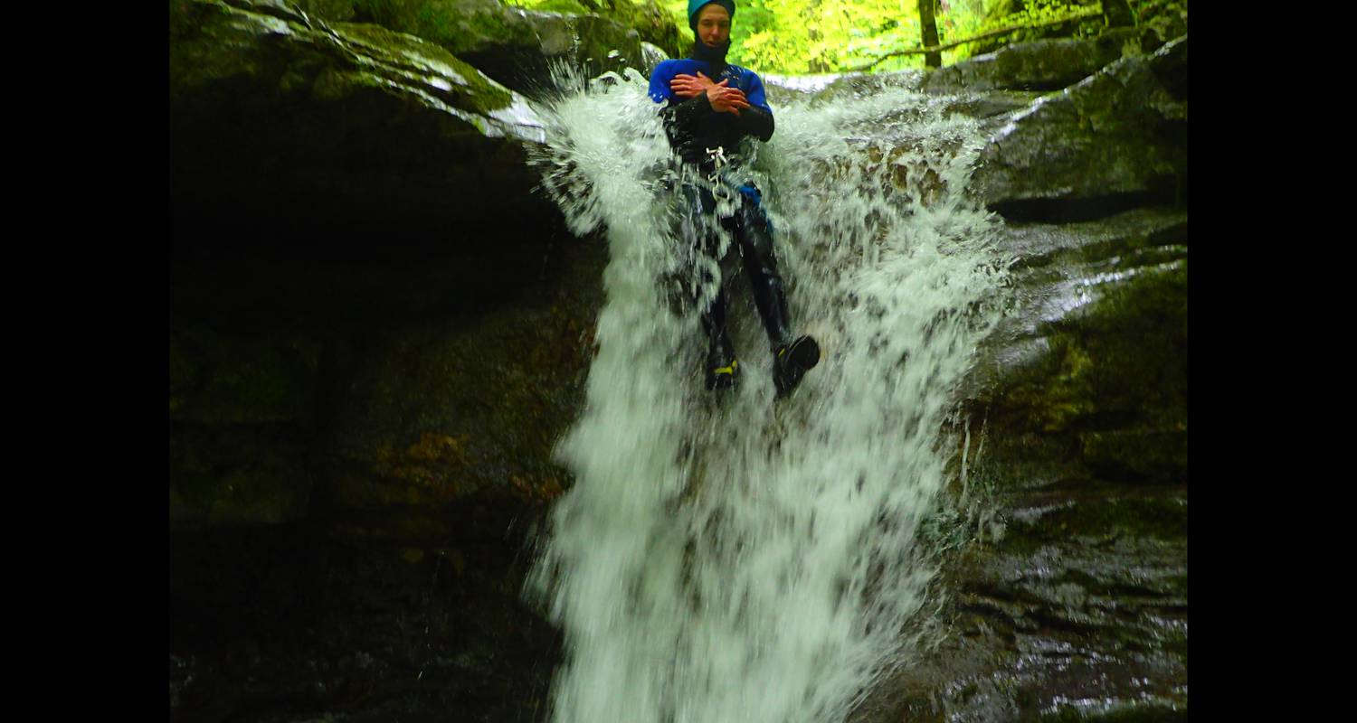 Activité: canyoning sensation d'angon à angon (132348)