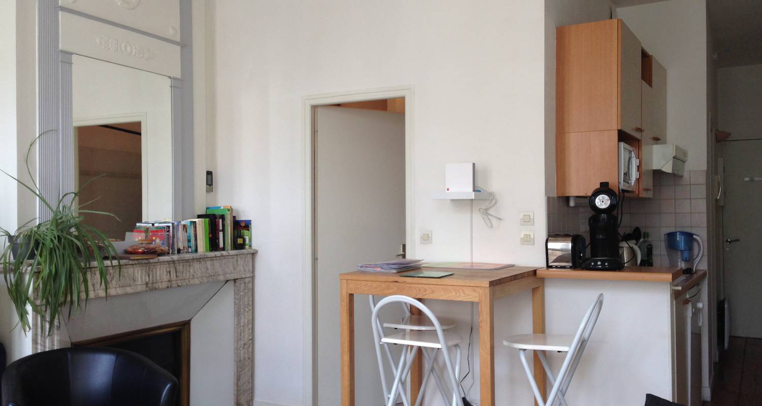 Logement meublé: appartement lumineux avec vue sur la tour de la lanterne à la rochelle (132698)